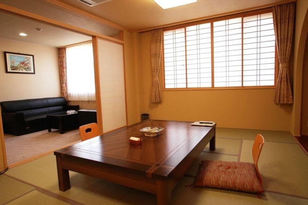 Hotel Yunokaku Ikedaya à Teshikaga Extérieur photo
